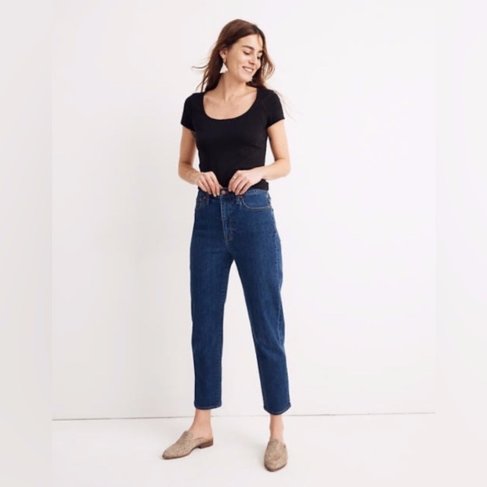 Madewell Tapered Jeans in Bellclaire Wash High Rise 26 Crop Length Blue